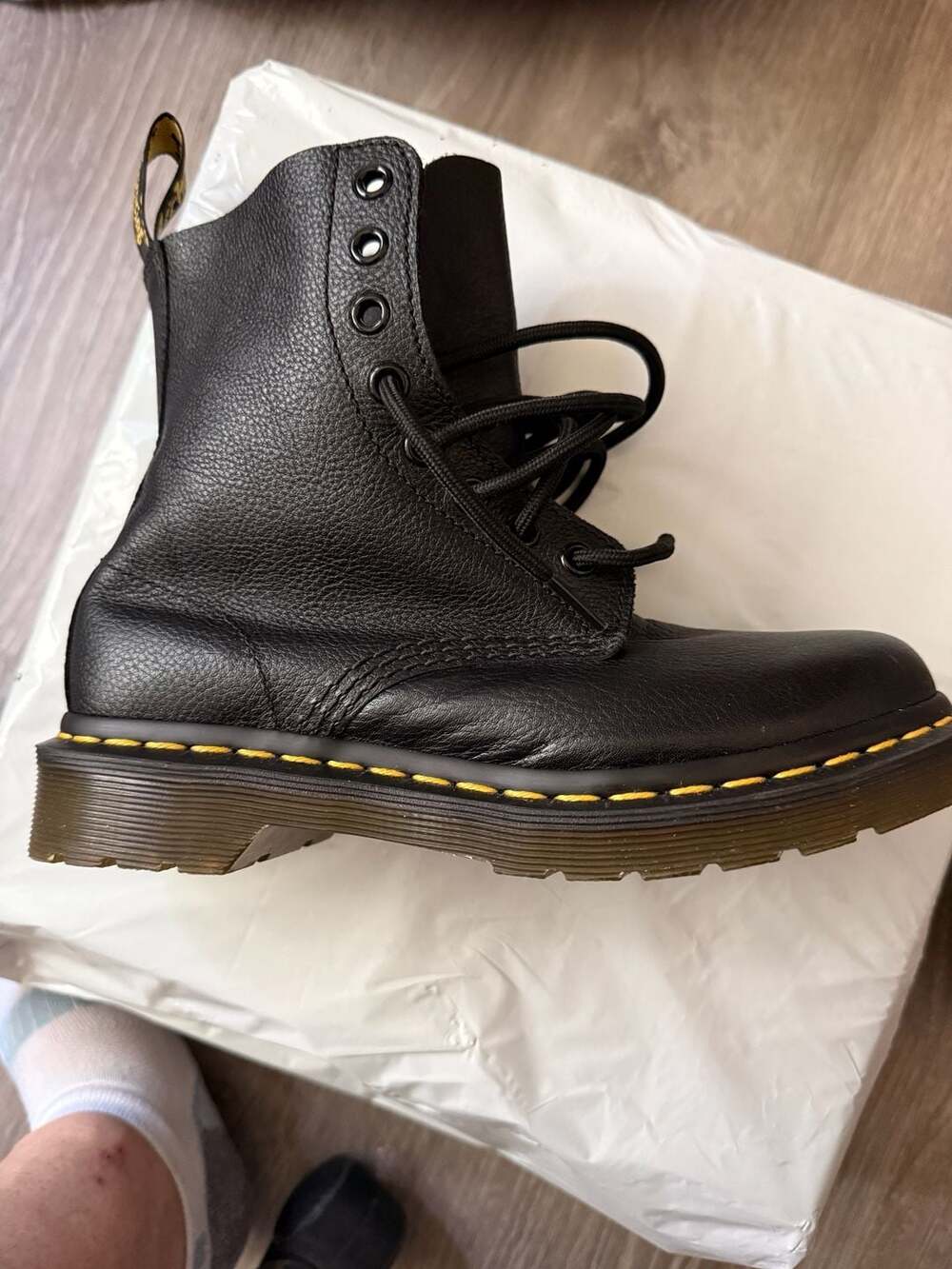 Dr. Martens 1460 Pascal Virginia Black Soft Leather Boots